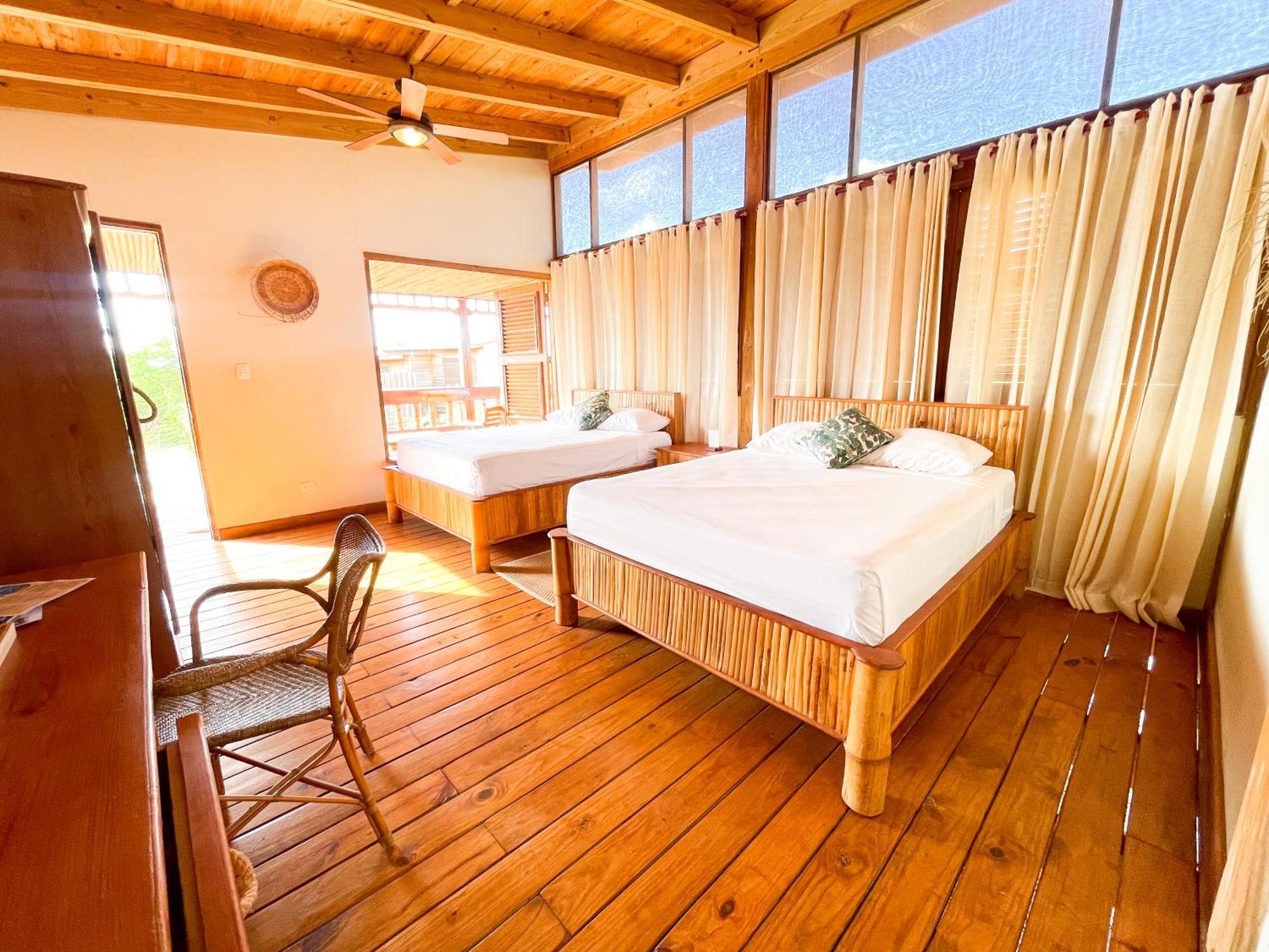 Eco Del Mar Hotel Pedernales Kültér fotó