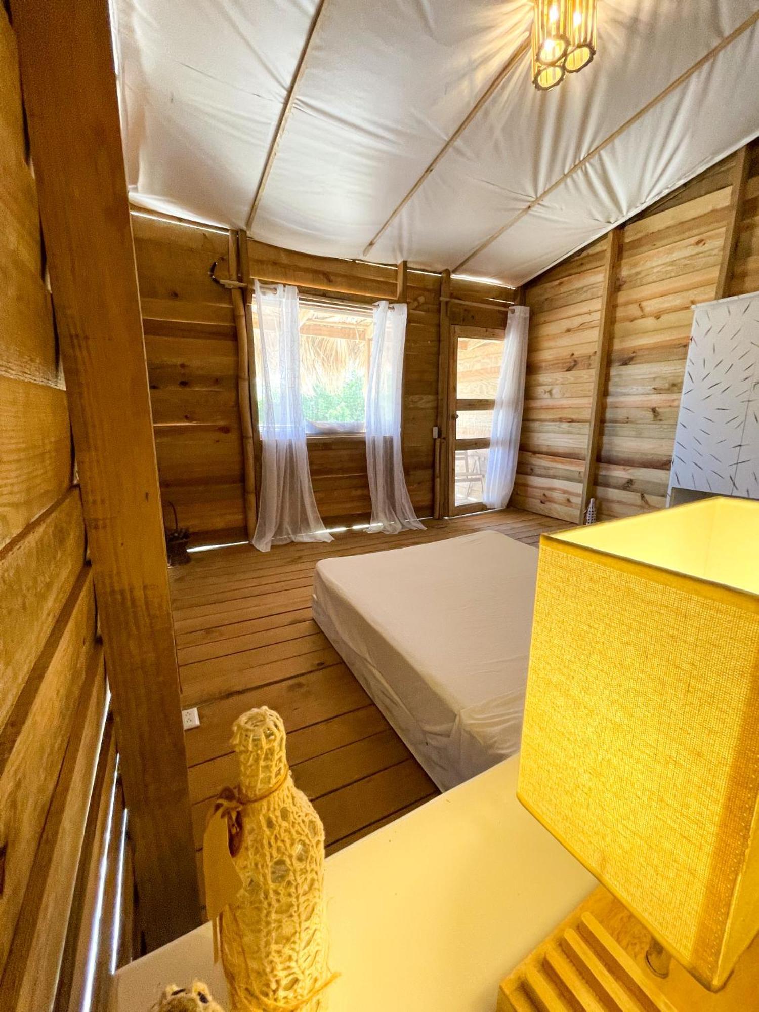 Eco Del Mar Hotel Pedernales Kültér fotó